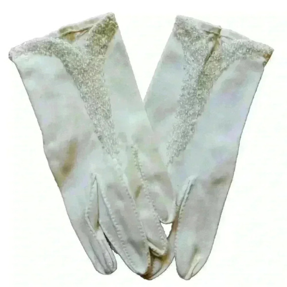 Vintage Womens White Cotton Gloves W/ Beads Hand Stitched Size Small - Picture 1 of 4